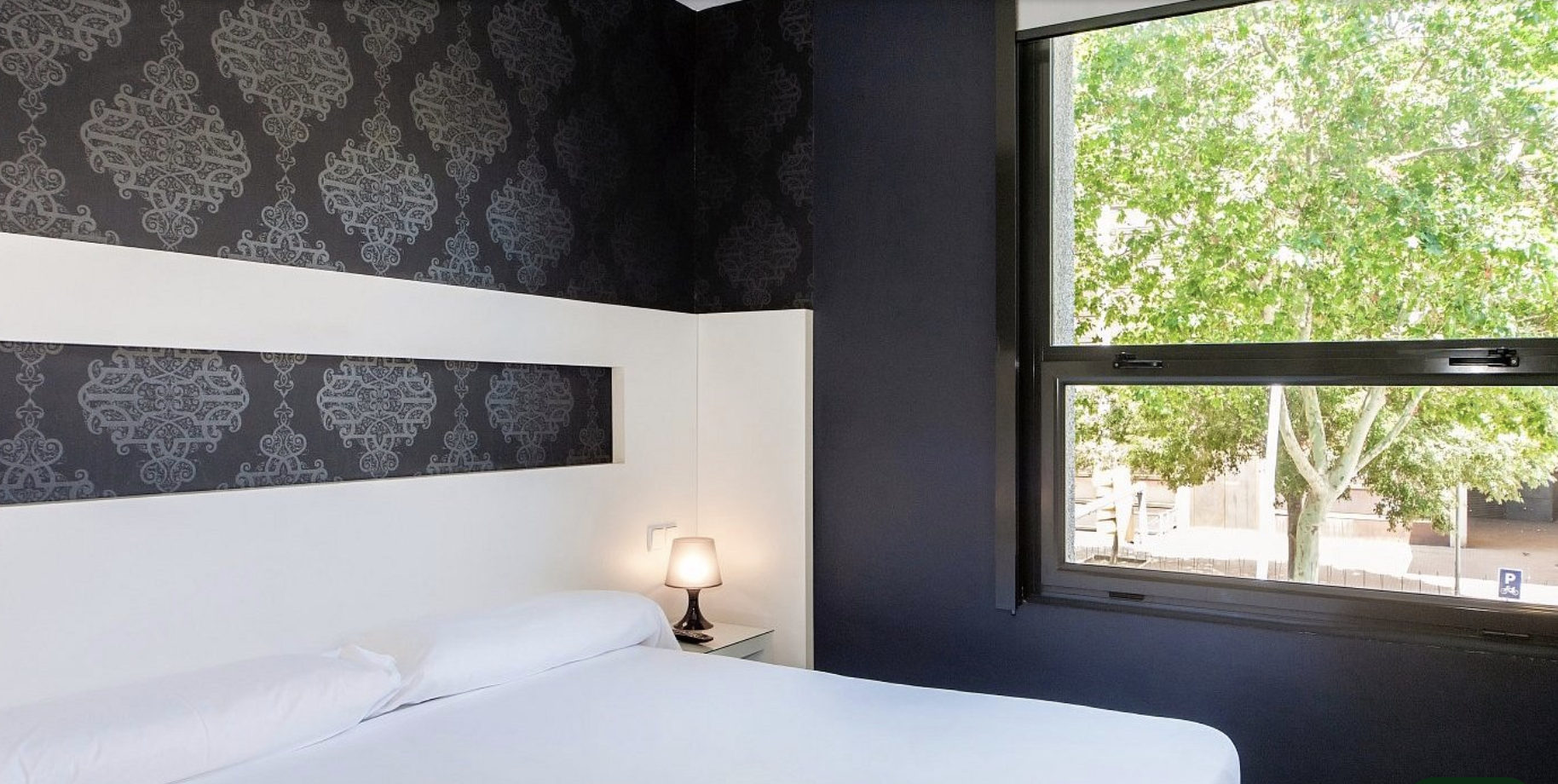 Barna House Hotel